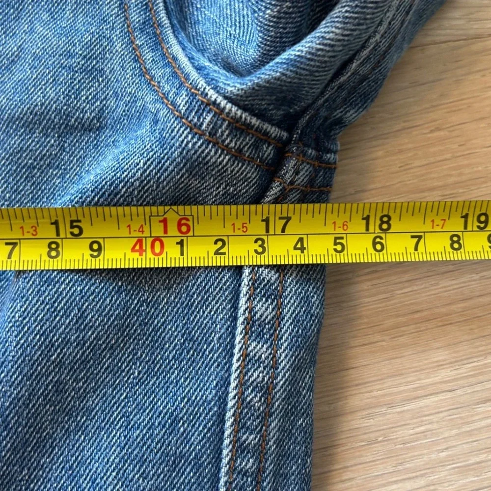 Levi Strauss & Co Denim Trucker Jacket Medium Wash Blue 0661